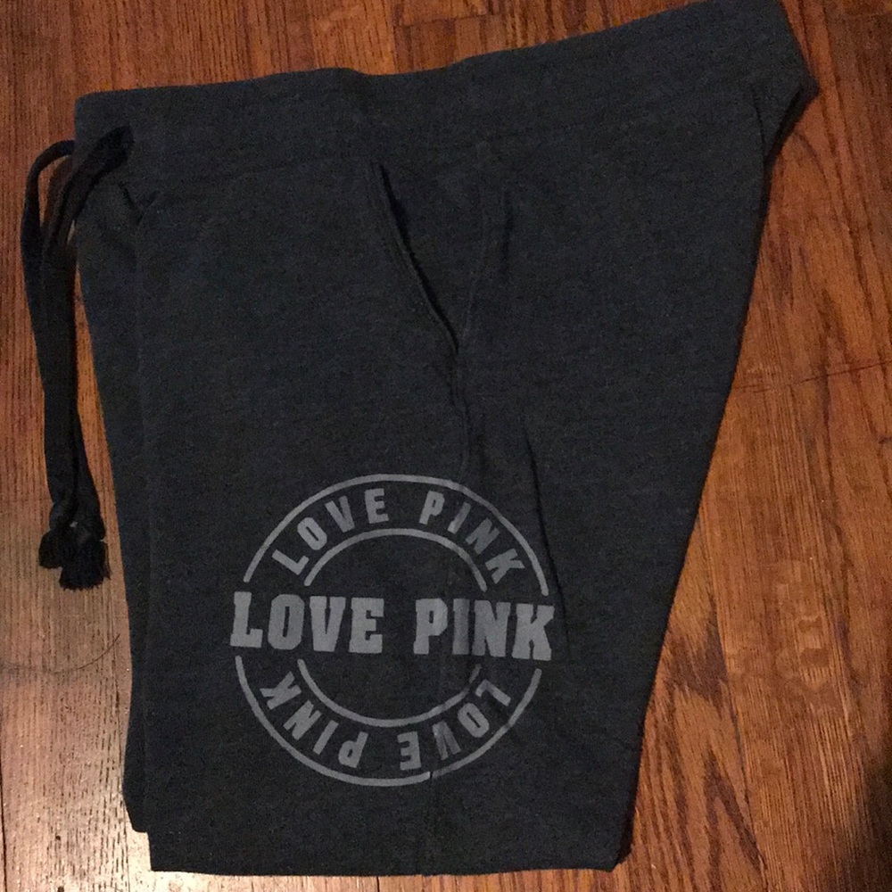 Victoria’s Secret Pink Cropped Lounge Pants